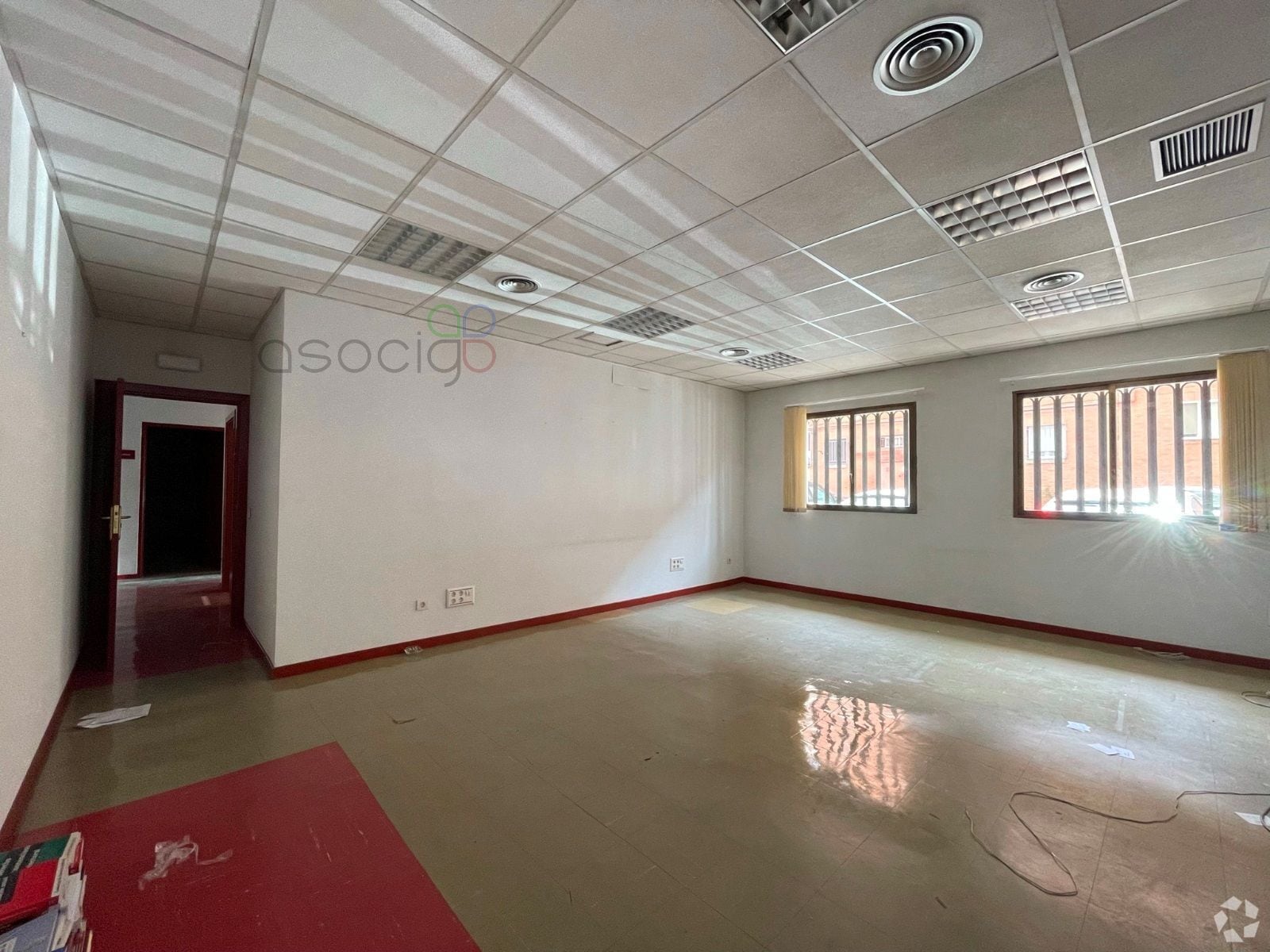 Retail in Guadalajara, Guadalajara for lease Interior Photo- Image 1 of 2