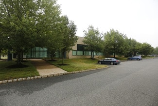 Plus de détails pour 8 Clarke Dr, Cranbury, NJ - Local d'activités à louer