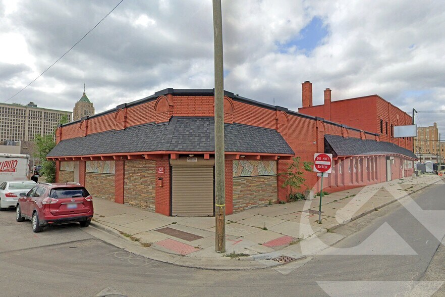 MILWAUKEE JUNCTION PORTFOLIO portefeuille de 8 propriétés à vendre sur LoopNet.ca - Photo du bâtiment - Image 3 de 4