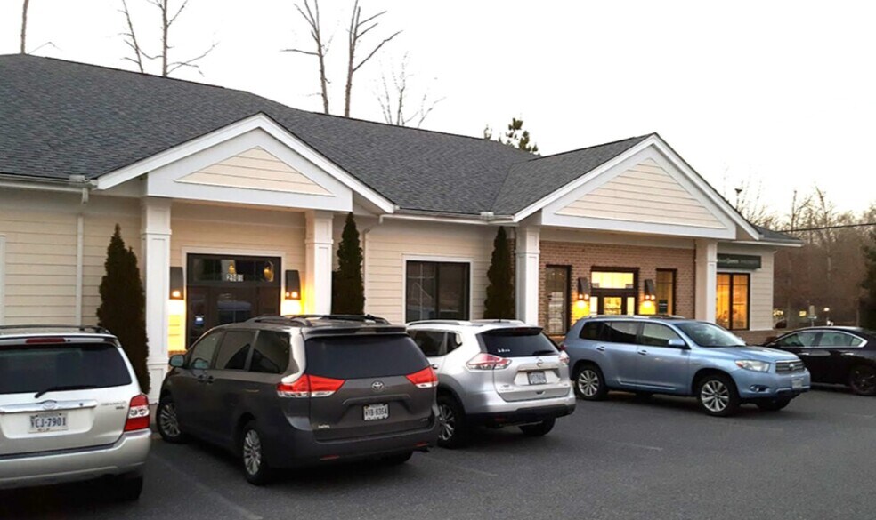 2901-2917 Fox Chase Ln, Midlothian, VA for sale - Building Photo - Image 3 of 9