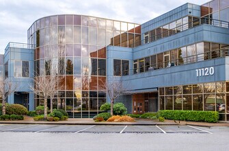 11120 Horseshoe Way, Richmond, BC à louer Photo du bâtiment- Image 1 de 2