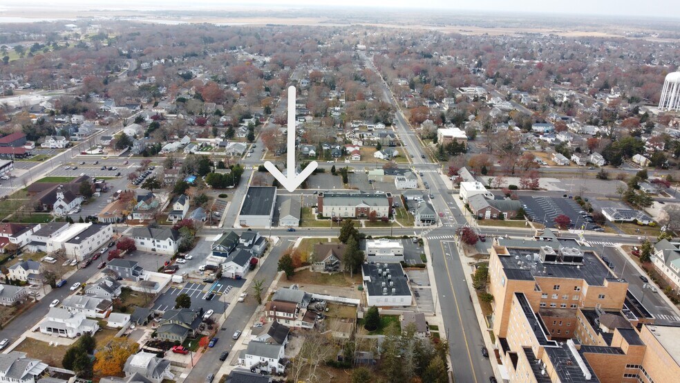 717 Shore Rd, Somers Point, NJ à vendre - Photo du bâtiment - Image 2 de 26