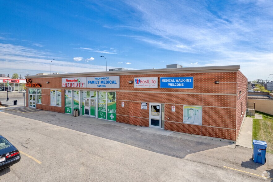 1804-1814 33rd St SE, Calgary, AB for sale - Primary Photo - Image 1 of 1