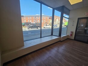 1 Main St, Peabody, MA for lease Interior Photo- Image 2 of 5