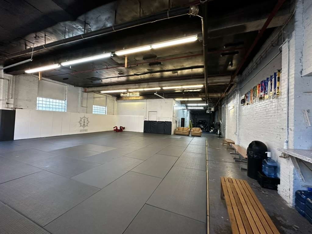 50-52 Graham St, Jersey City, NJ for lease Primary Photo- Image 1 of 14