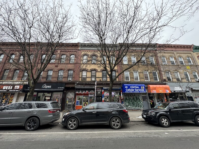 368 Central Ave, Brooklyn, NY for sale - Building Photo - Image 2 of 9