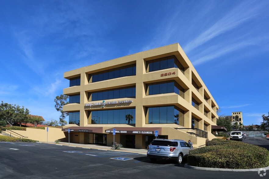 2204 El Camino Real, Oceanside, CA 92054, Oceanside, CA for lease - Building Photo - Image 1 of 5