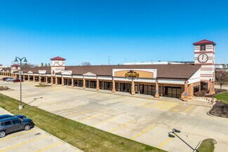 Plus de détails pour 3821 121st St, Urbandale, IA - Commerce de détail à louer