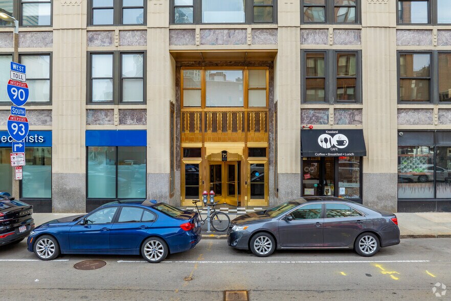 75 Kneeland St, Boston, MA à louer - Photo du bâtiment - Image 2 de 5