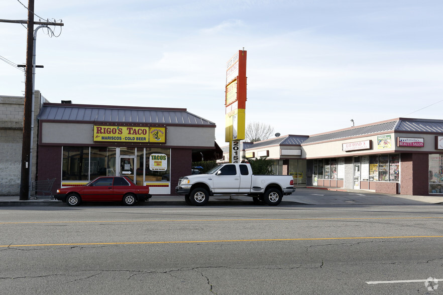 20154 Saticoy St, Winnetka, CA for lease - Building Photo - Image 2 of 7