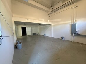 350 E Todd Rd, Santa Rosa, CA à louer Photo intérieure- Image 1 de 11