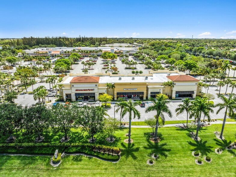 5900 S State Road 7, Lake Worth, FL à louer - Photo du bâtiment - Image 1 de 6