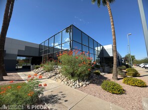 3700-3716 E Columbia St, Tucson, AZ à louer Photo intérieure- Image 2 de 8