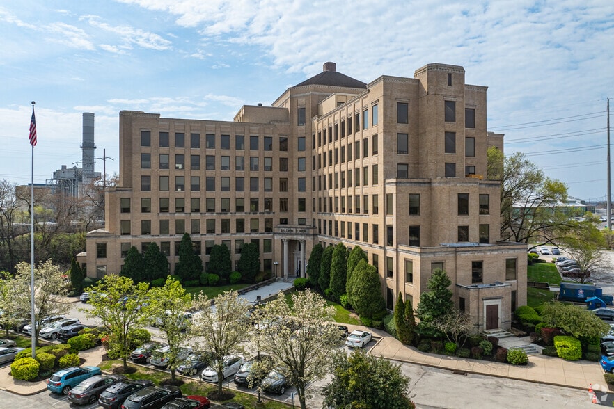 1510 Chester Pike, Eddystone, PA à louer - Photo du bâtiment - Image 2 de 6