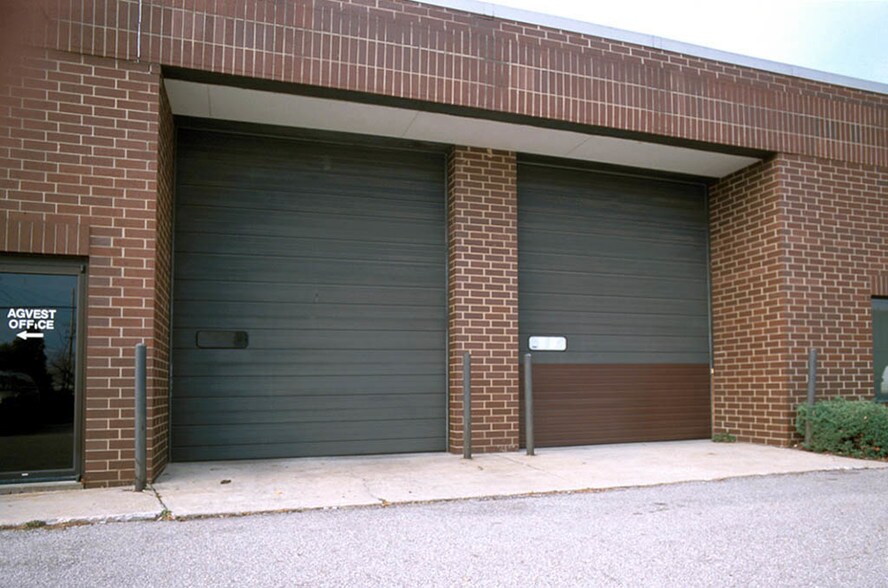 26001 Miles Rd, Warrensville Heights, OH à louer - Autre - Image 3 de 4