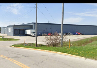 Plus de détails pour 517 E Cedar St, Pulaski, WI - Industriel à louer