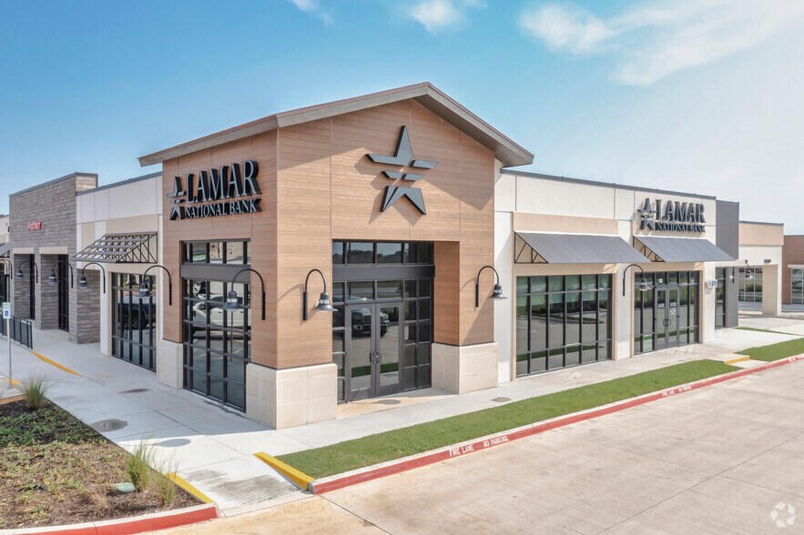 100 Plaza Pl, Northlake, TX à vendre - Photo du bâtiment - Image 2 de 11