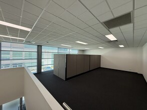3 Westside Ave, Port Melbourne for lease Interior Photo- Image 1 of 2