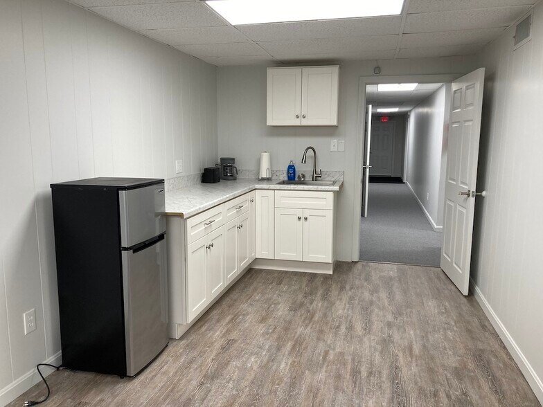 38-40 Market St, Amesbury, MA à vendre - Photo du bâtiment - Image 3 de 21