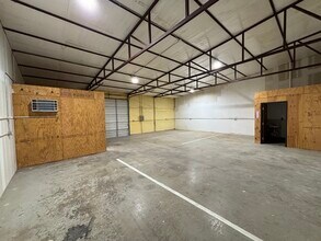 9881 N Saginaw Blvd, Fort Worth, TX for lease Interior Photo- Image 2 of 7