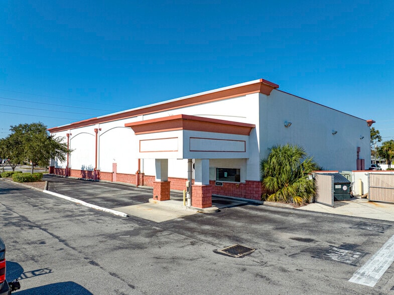 1899 N Highland Ave, Clearwater, FL for sale - Building Photo - Image 3 of 5