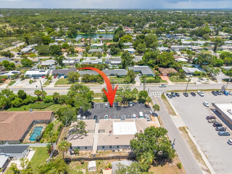 12800 Indian Rocks Rd, Largo, FL à louer - Photo du bâtiment - Image 2 de 14