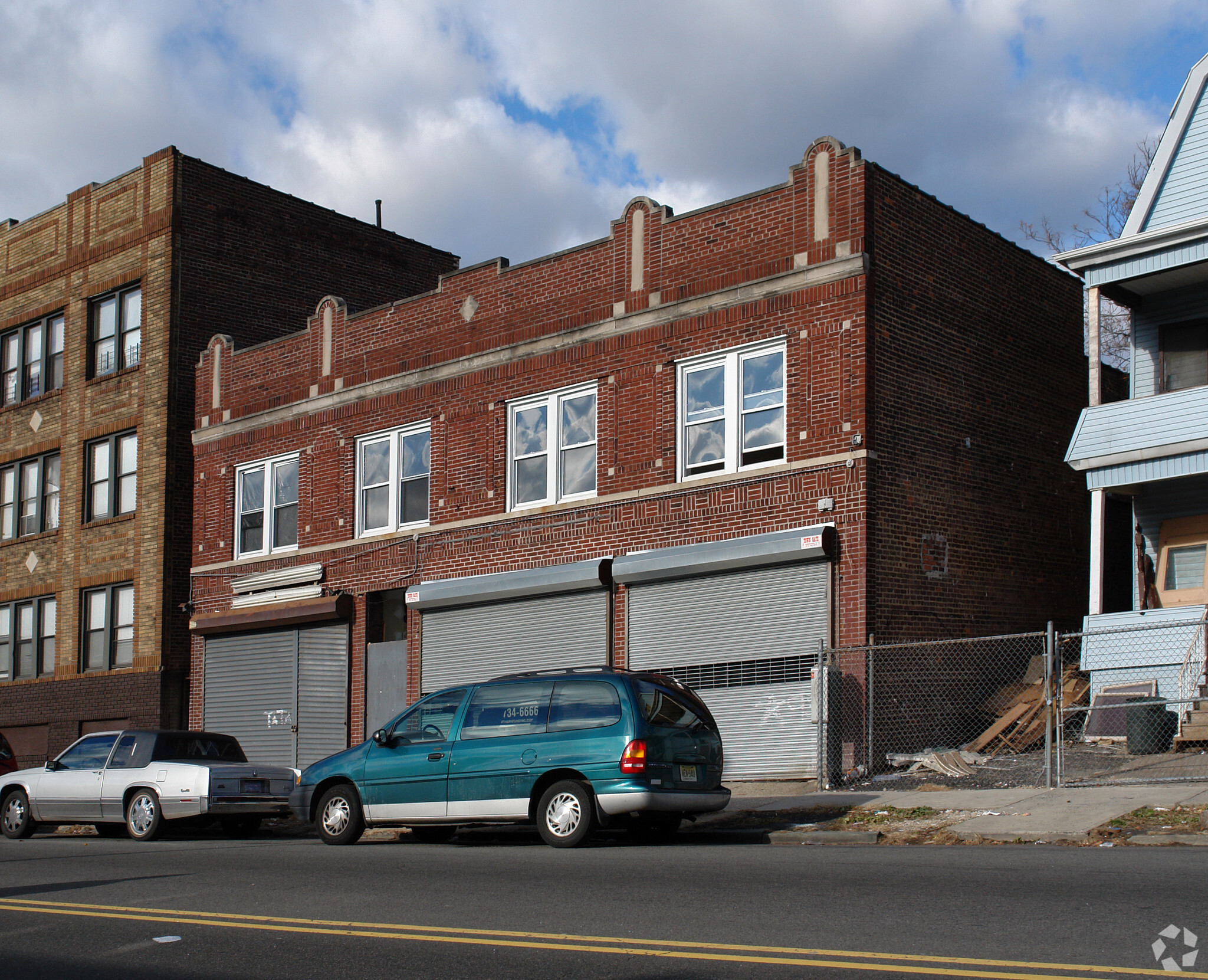 849-851 Clinton Ave, Newark, NJ à vendre Photo principale- Image 1 de 1