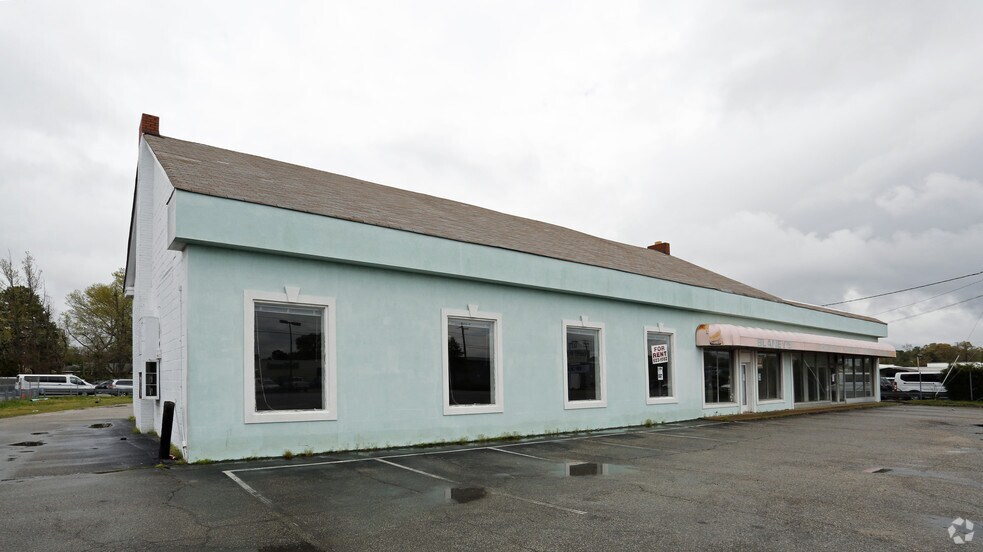 3444 N Military Hwy, Norfolk, VA à vendre - Photo du bâtiment - Image 2 de 4