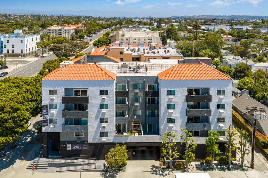 1400 Venice Blvd, Venice, CA for sale - Building Photo - Image 3 of 17