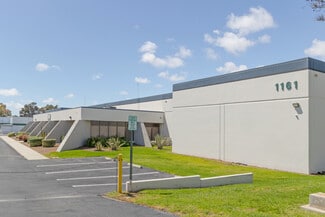 Plus de détails pour 1161 E Walnut St, Carson, CA - Industriel à louer