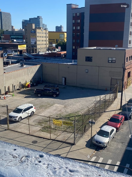 15011 Guinzberg Rd, Jamaica, NY for lease - Building Photo - Image 3 of 11