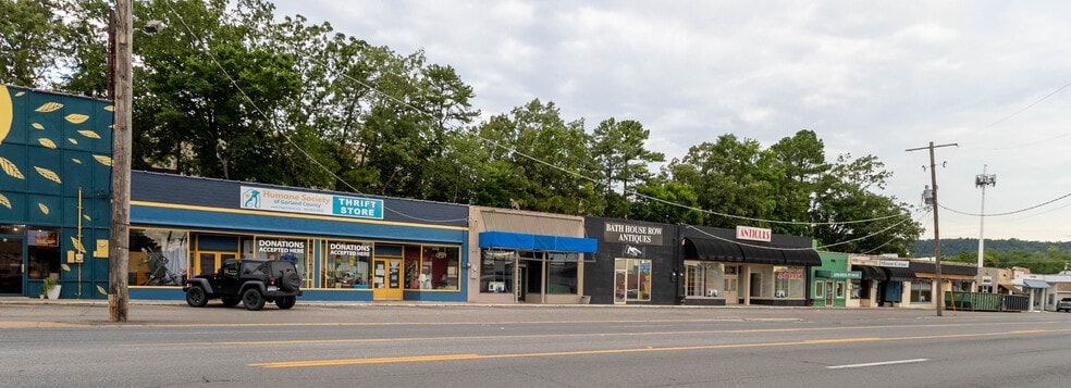 2100 Central Ave, Hot Springs, AR à louer - Photo du bâtiment - Image 2 de 5