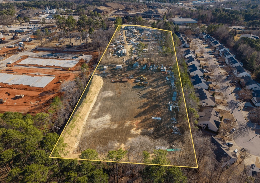 2917 Gresham Lake Rd, Raleigh, NC for lease - Primary Photo - Image 1 of 4