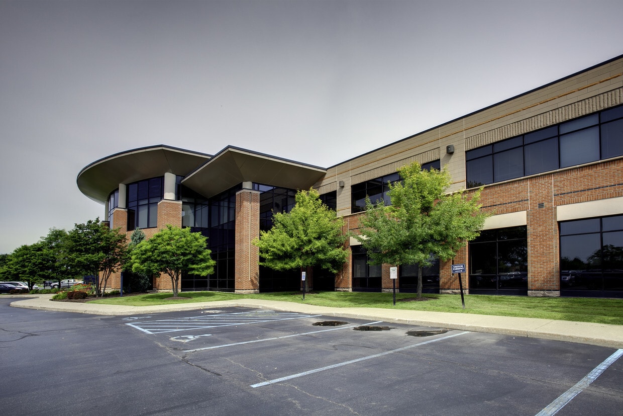 6400 Main St, Williamsville, NY for lease Building Photo- Image 1 of 5