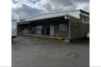 221 Hordern Rd, Wolverhampton for lease Interior Photo- Image 2 of 4