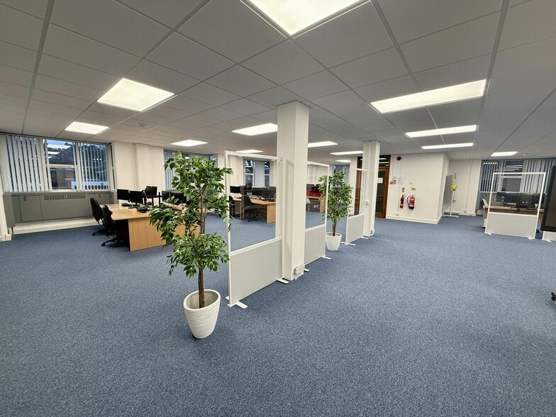 Allenview Rd, Wimborne for lease - Building Photo - Image 3 of 8