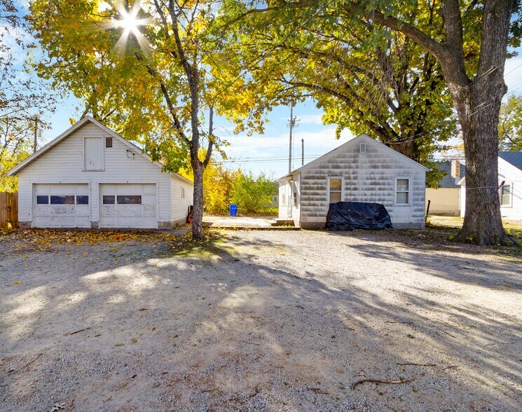 525 W 8th St, Junction City, KS à vendre - Photo du bâtiment - Image 3 de 8