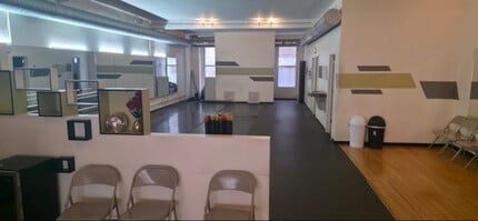 2726 Broadway, New York, NY for lease Interior Photo- Image 1 of 5