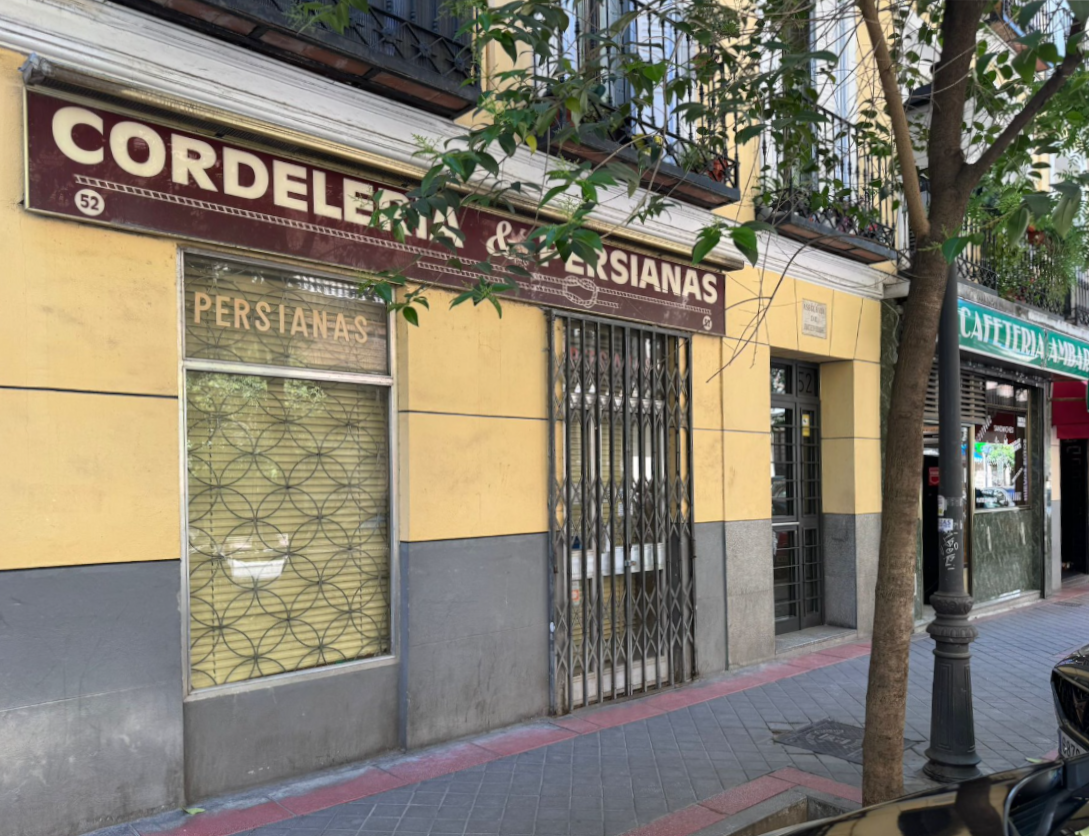 Immeuble residentiel dans Madrid, Madrid à vendre Photo du bâtiment- Image 1 de 5