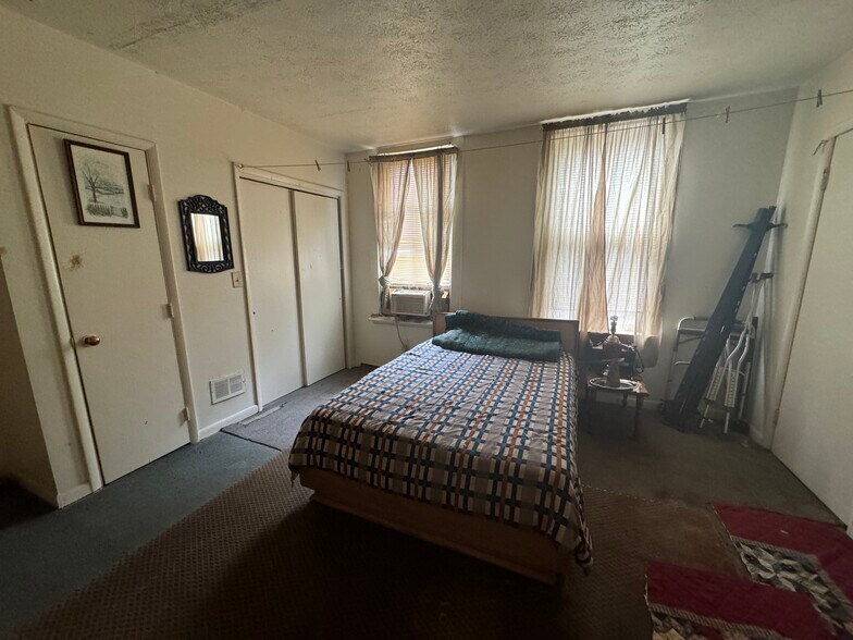 4125 Chambers St, Cincinnati, OH à vendre - Photo du bâtiment - Image 2 de 16