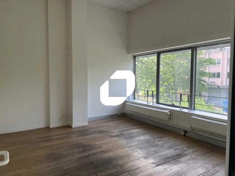Bureau dans Saint-Denis à louer - Photo intérieure - Image 2 de 9