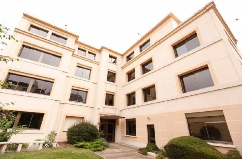 Office in La Garenne-Colombes for lease - Building Photo - Image 2 of 6