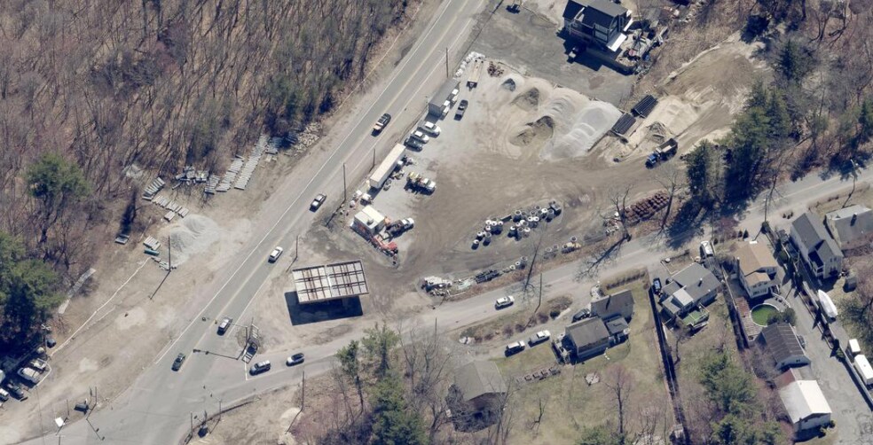 221 Lafayette Rd, Salisbury, MA à louer - Photo du bâtiment - Image 2 de 4