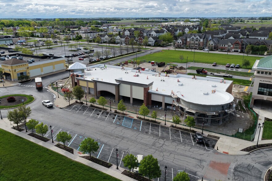 5000 Levis Commons Blvd, Perrysburg, OH à louer - Communauté Matterport - Image 2 de 27