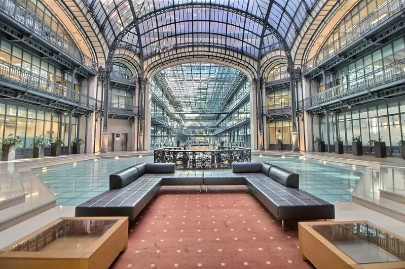 16-18 Rue Du Quatre Septembre, Paris for lease - Lobby - Image 1 of 9