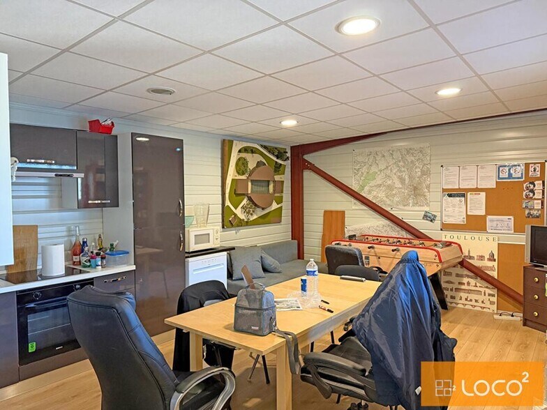 28 Rue D'Helios, L'Union for lease - Building Photo - Image 2 of 6