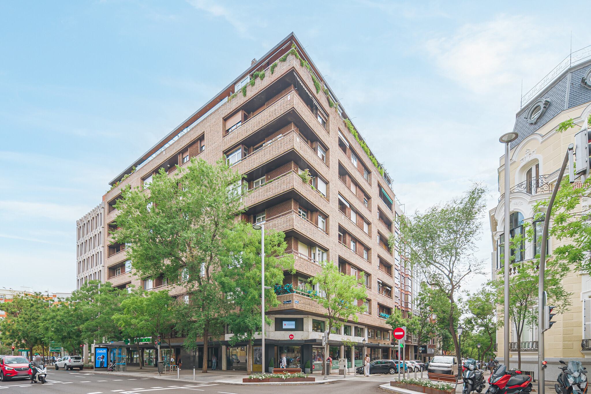 Calle de José Ortega y Gasset, 34, Madrid, Madrid for lease Primary Photo- Image 1 of 4