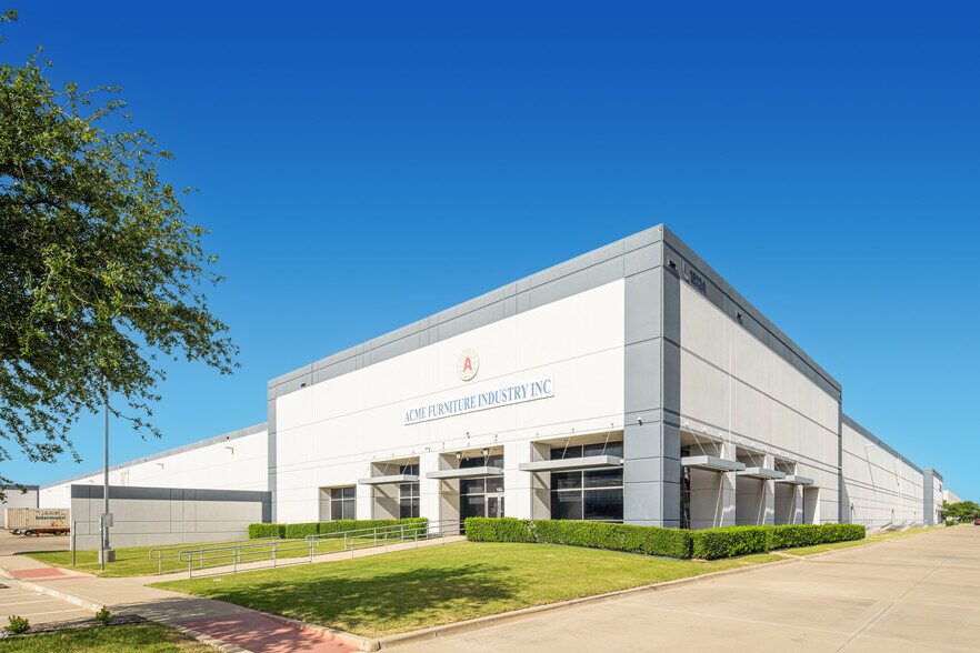 15124 Grand River Rd, Fort Worth, TX à louer - Vidéo sur l’inscription commerciale - Image 2 de 21