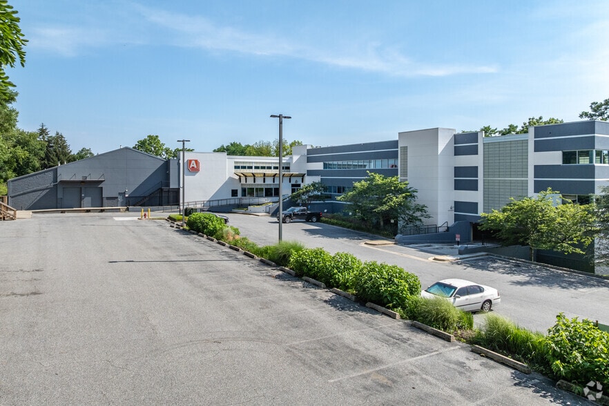 10755 York Rd, Cockeysville, MD for sale - Building Photo - Image 1 of 31