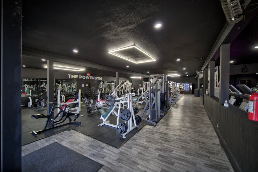 9793 Live Oak Blvd, Live Oak, CA à vendre - Photo du bâtiment - Image 2 de 39